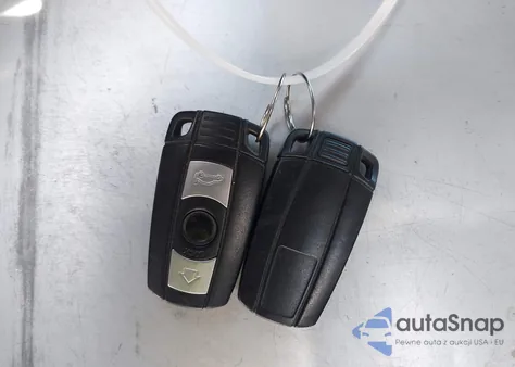 2006 BMW 325I z USA, uszkodzony, nr VIN WBAVB13596KX40735